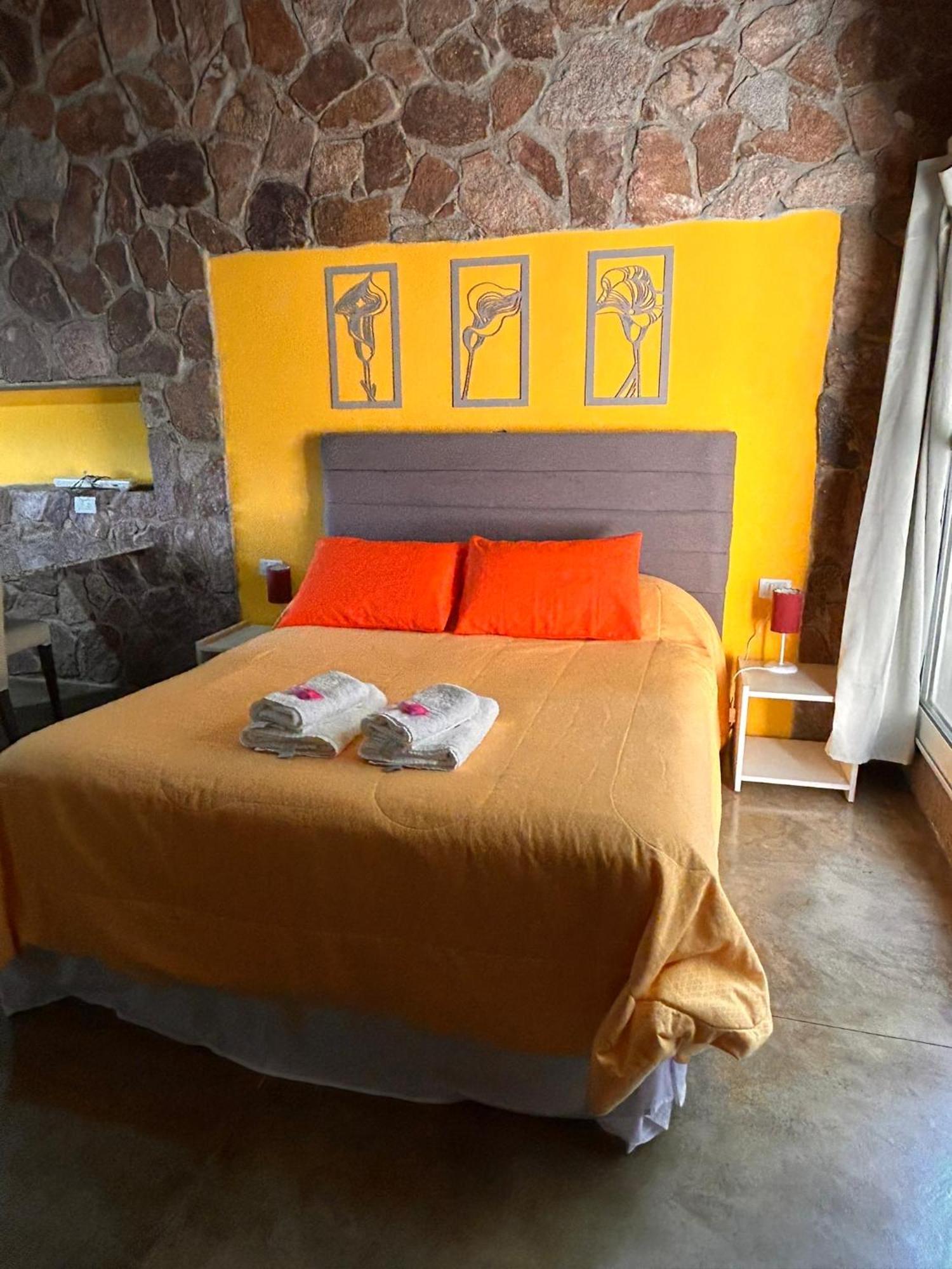 Pueblo Santo, Cabanas & Suites 산 하비에르 외부 사진